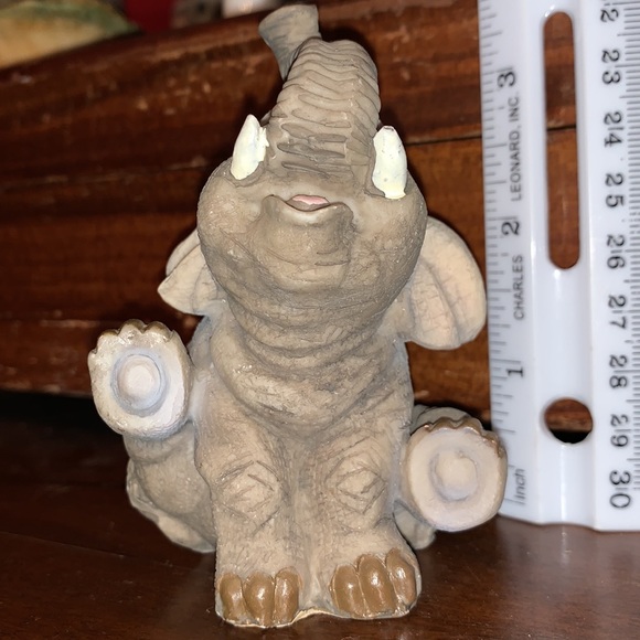 Elephant - Picture 5 of 7